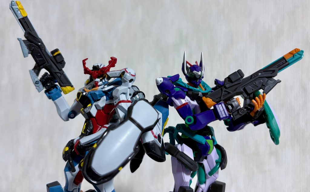 タカとユージが元の世界に帰った後、この二人はアンダーカバーコップとして各地のジオン残党を相手に活躍する事になるがまた別のお話。