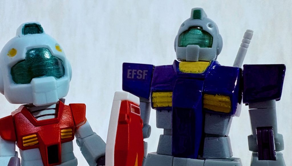 ロボット魂GMと比較。顔自体はbitlotのほうがイケメンだなぁ(gundam-kao3)