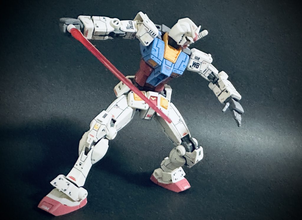 ネット画像のカッコいいポージングを真似しようと思いますがなかなか同じようにはならないですね(笑)