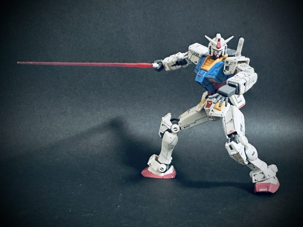 とはいえカッコいいポージングって難しい・・・