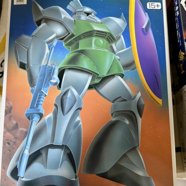 旧キットの量産型ゲルググ。