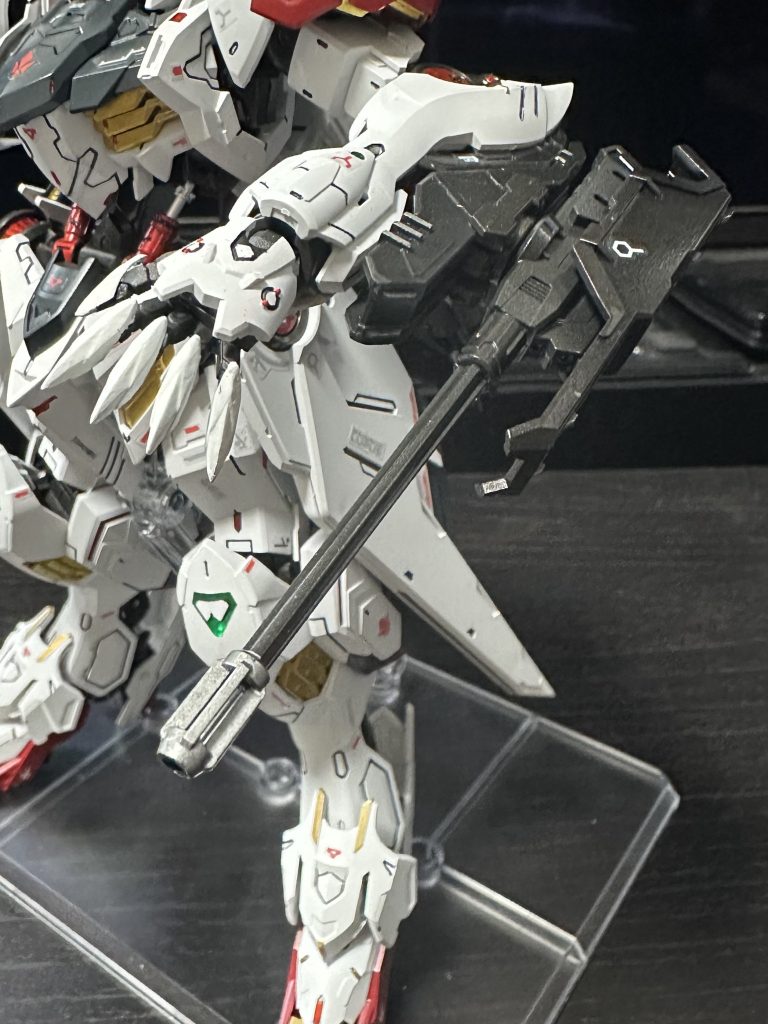 指の白い部分が一番塗装しにかったです。というかめんどくさいですね。