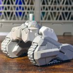 フロントアーマーとリアアーマーをプラ板で箱組み。プラパイプでサスペンションを作成[…]