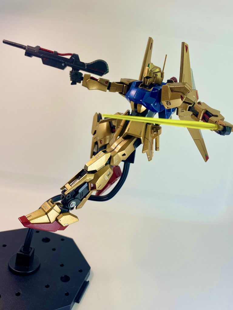 可動域が大きくて、色々なポーズがとれますね。