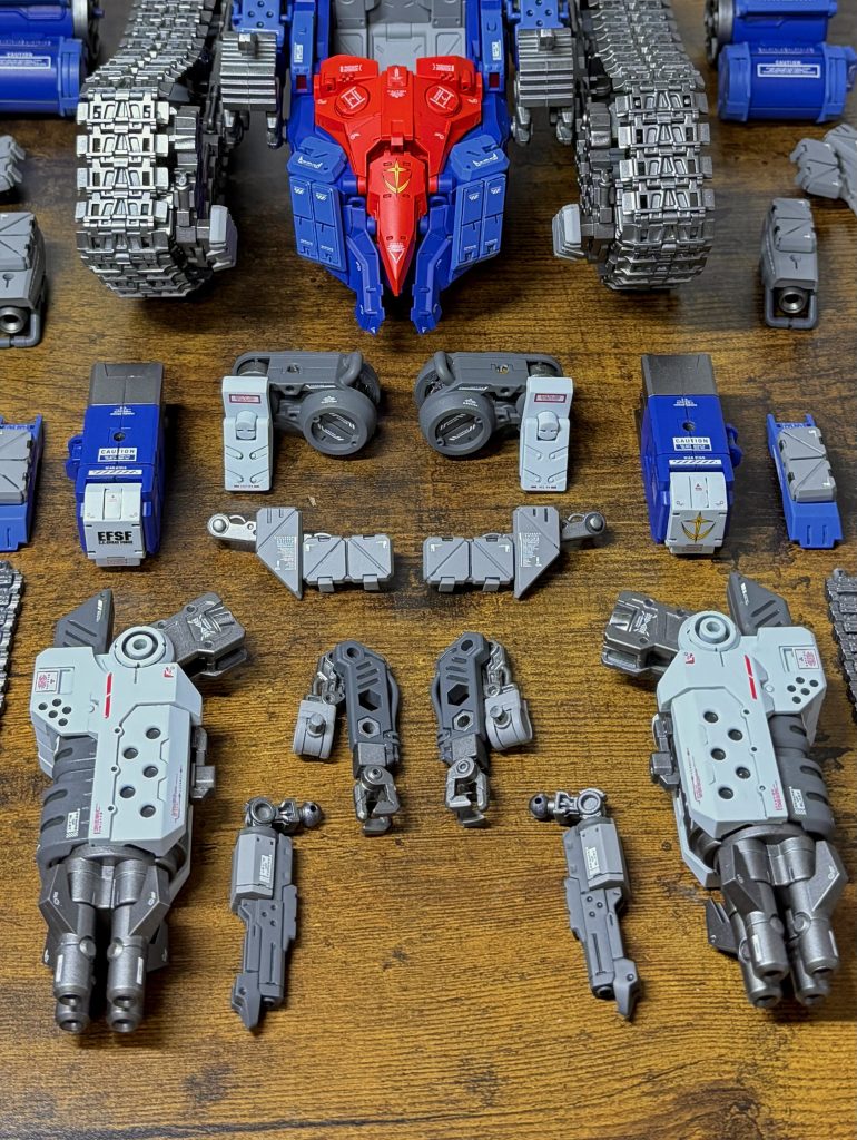 コトブキヤのMSGとヘキサギア中心に30mm、ビルダーズパーツなどほぼ無加工で積み上げてます！