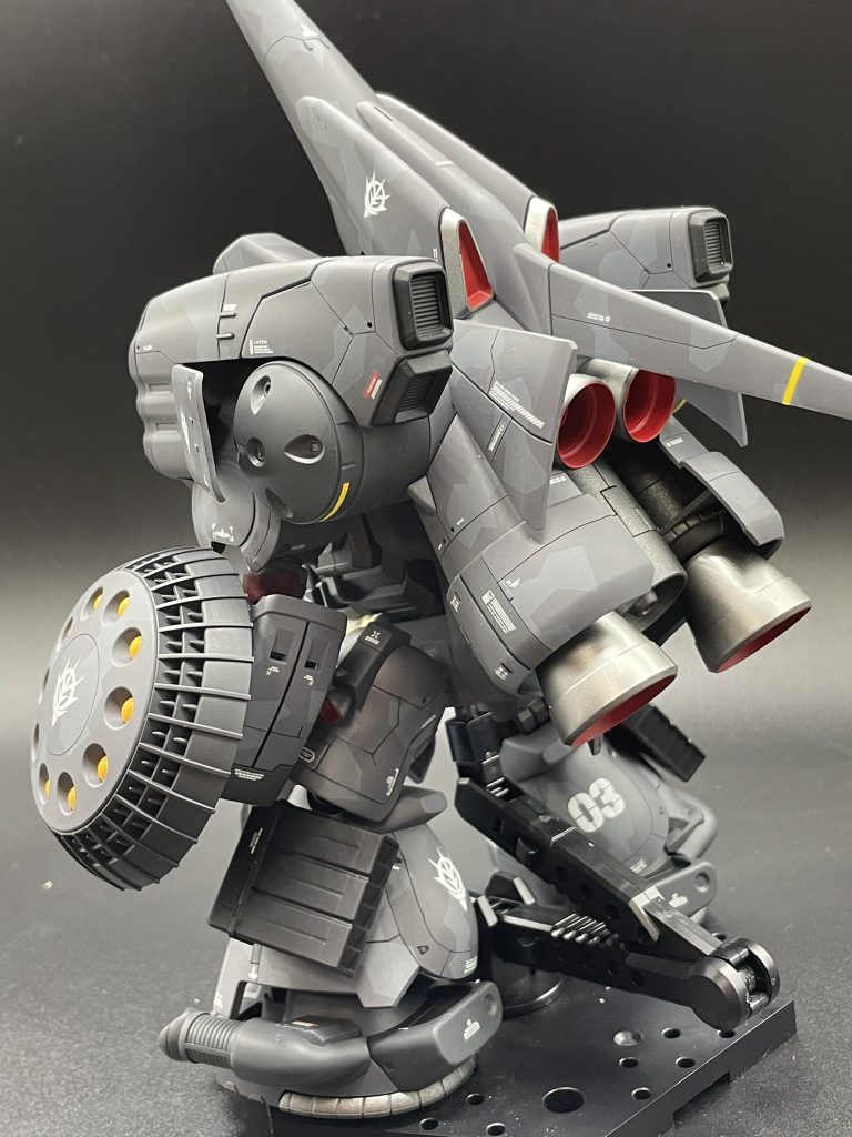 hgの無変形機としては案外ボリュームあってやりごたえがありました　ごちゃついてるの好きです