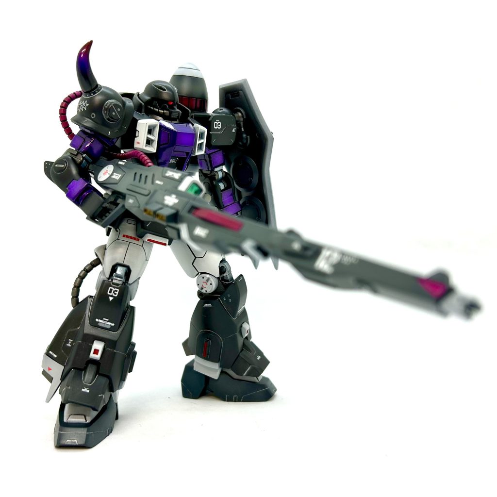 この大袈裟なライフル(?)… &nbsp; タマリマセンなぁ〜😍