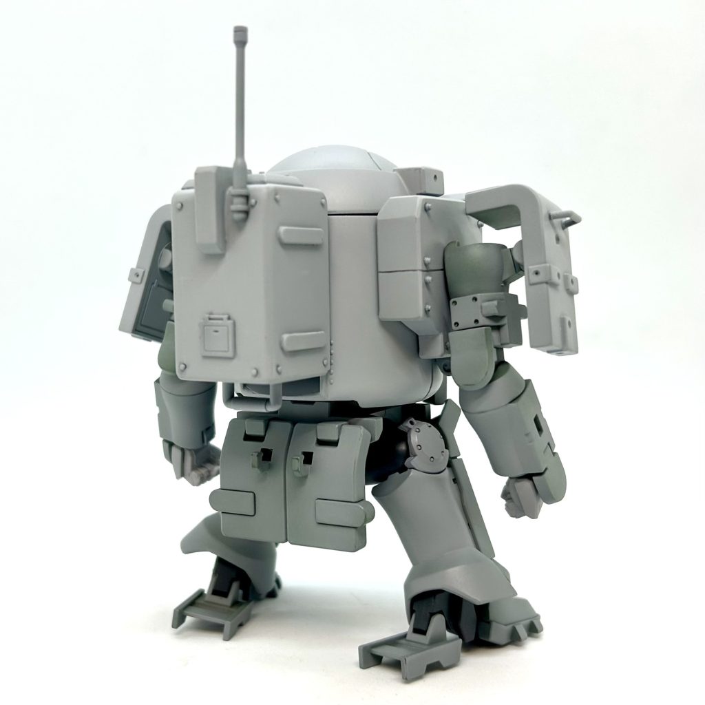 基本はモビルハロとHG 1/144 ティエレンのミキシングですが、あちこちスクラッチでパーツを作成もしています。