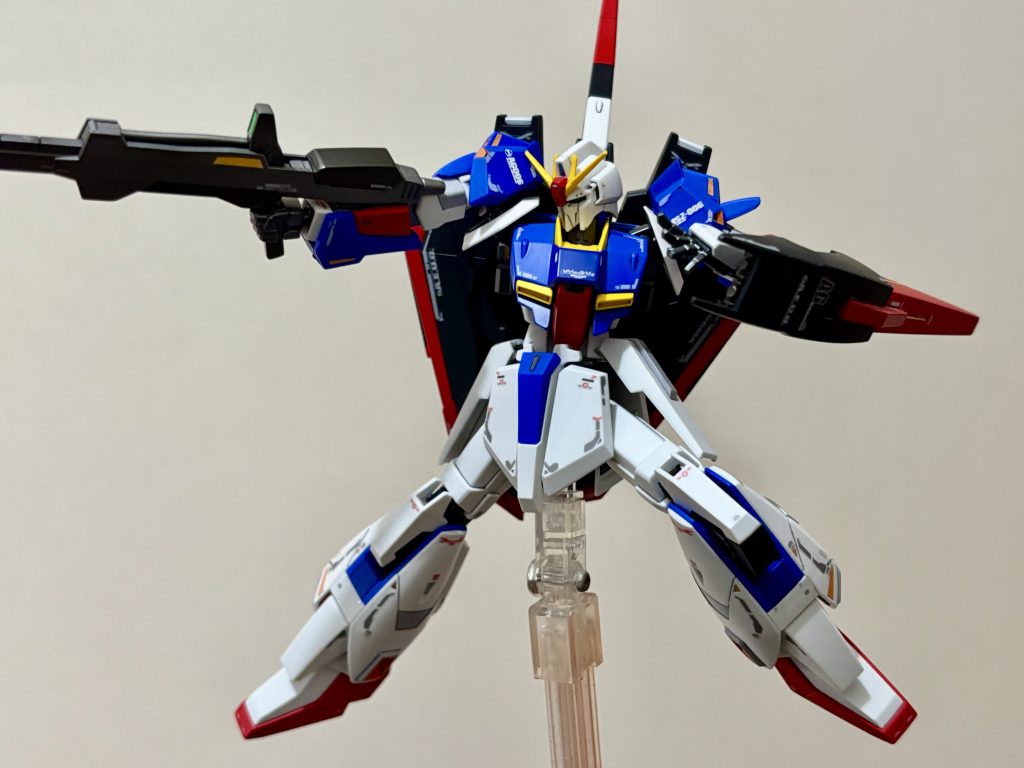 RGのZはフレーム強度が😰って感じなんでHGUCを RGテイストに仕上げました。