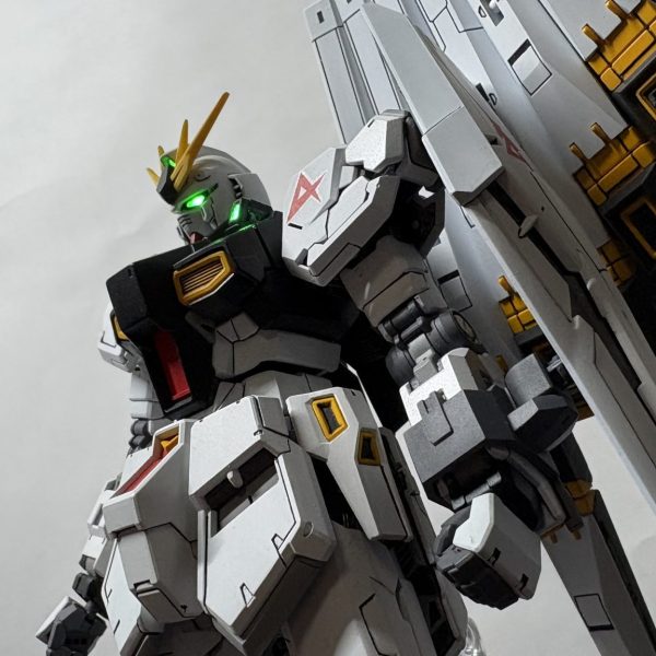 電飾ニューガンダム(RGベース)