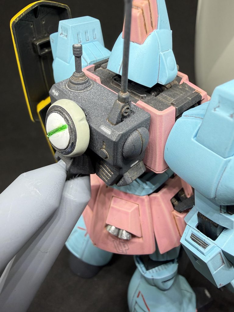 バックパックはWAVEのGタンクとJセンサーなどを追加しています。