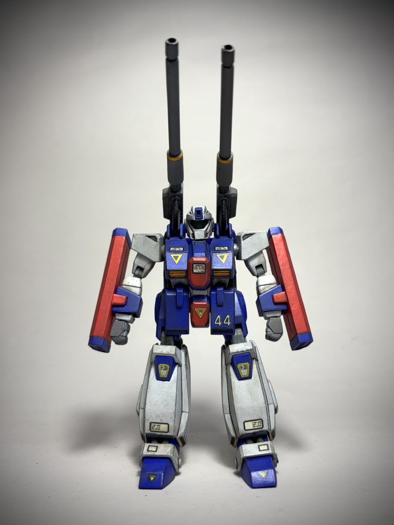 ロイ館長は大切に保管していたと思うのですが、最近の好みで、エッジを入れてウォッシュしています。