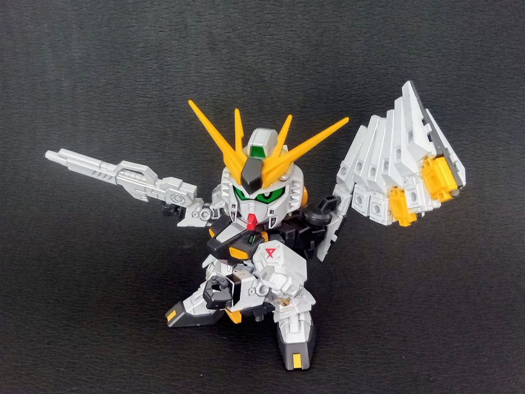 vガンダムとサザビー