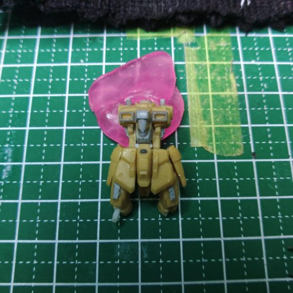 マークⅡの上半身を改造中。マークⅡの上半身とウイングの下半身が合体。イメージ通りに完成すればイイんだけど・・・・・。（2枚目）