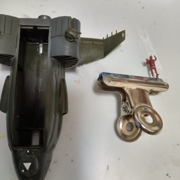 この道を行けばどうなるものか…