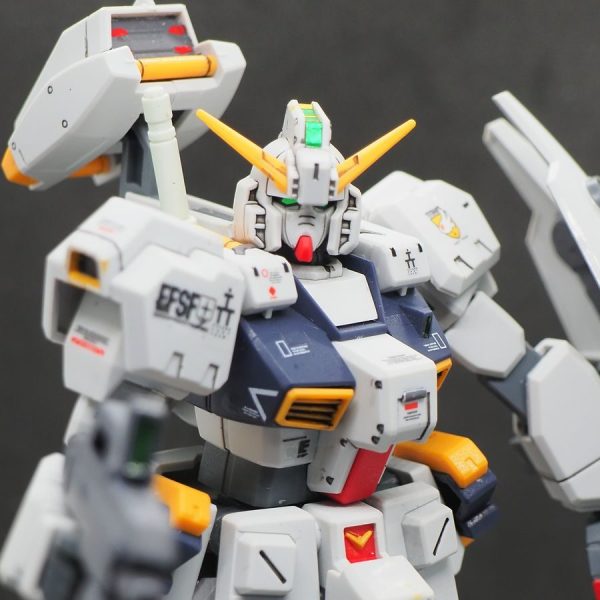 RX-121-1 ガンダム TR-1［ヘイズル改］