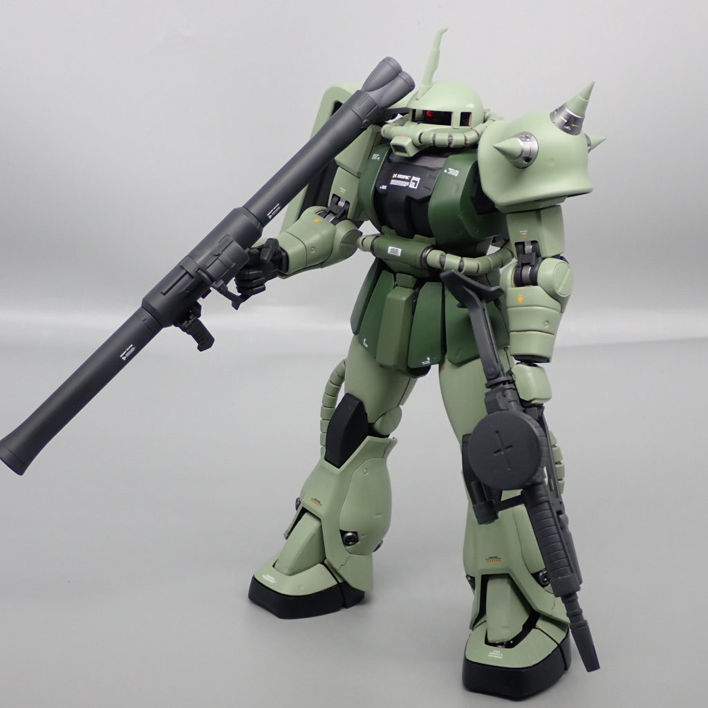 ザク２　S型–2枚目/制作者：アンジェロのプラモデル工房