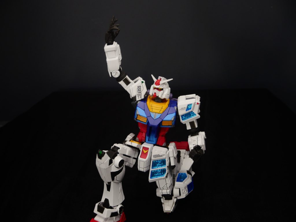 大阪万博ガンダム–5枚目/制作者：インドアデブ