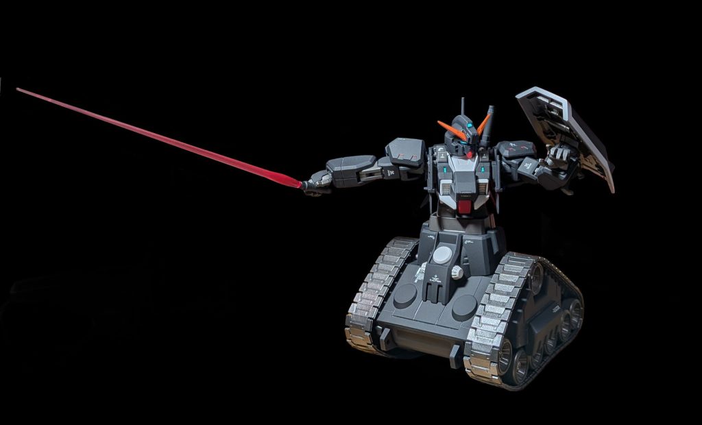 タンク系の機体にサーベルを持たせる意味…検証機だからね、しょうがないね