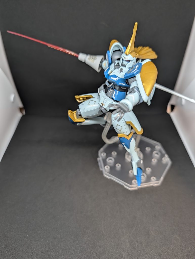 元がプロト30MM的なリーオーだけにかなり組みやすくよく出来たキットでした、デザイン的にこいつベースで女の子っぽいエレガントなトールギスとか作っても面白そうとか思いました。Gユニットの他のリーオーカスタム2機も購入はしてあるのでいずれはそっちも組みたいですね。