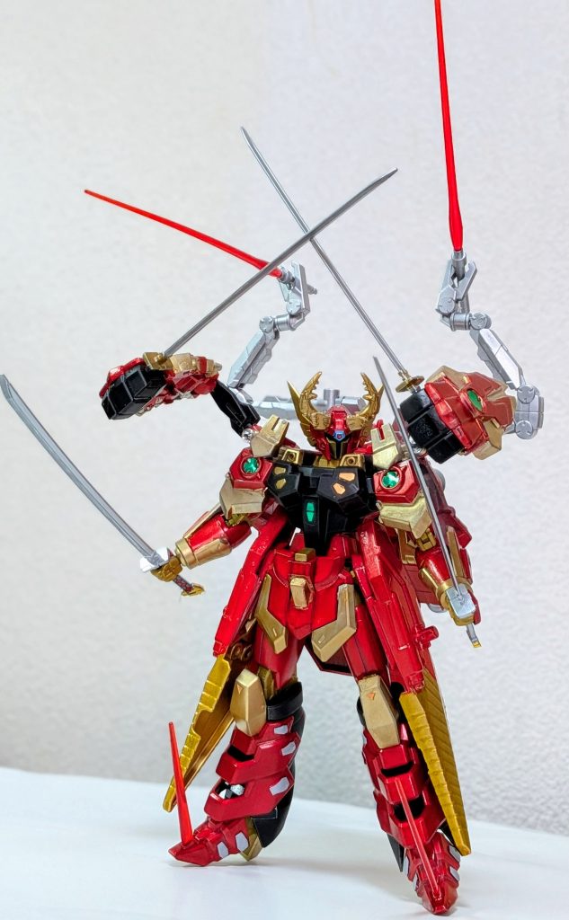 「シュラ・サーペンタイン…貴様の存在に心砕かれた男だ！！」