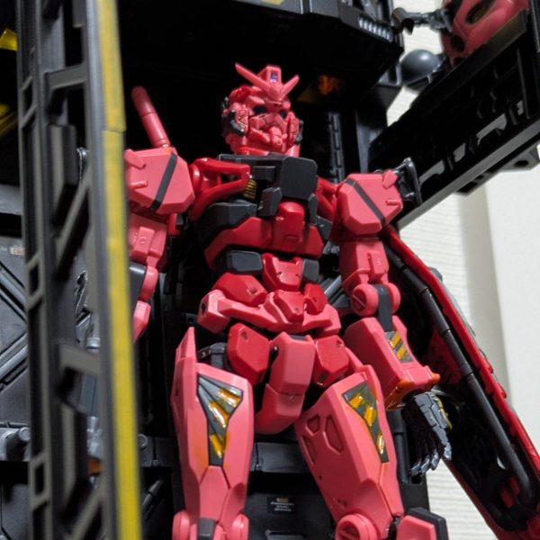 【初投稿】赤いガンダム　部分塗装