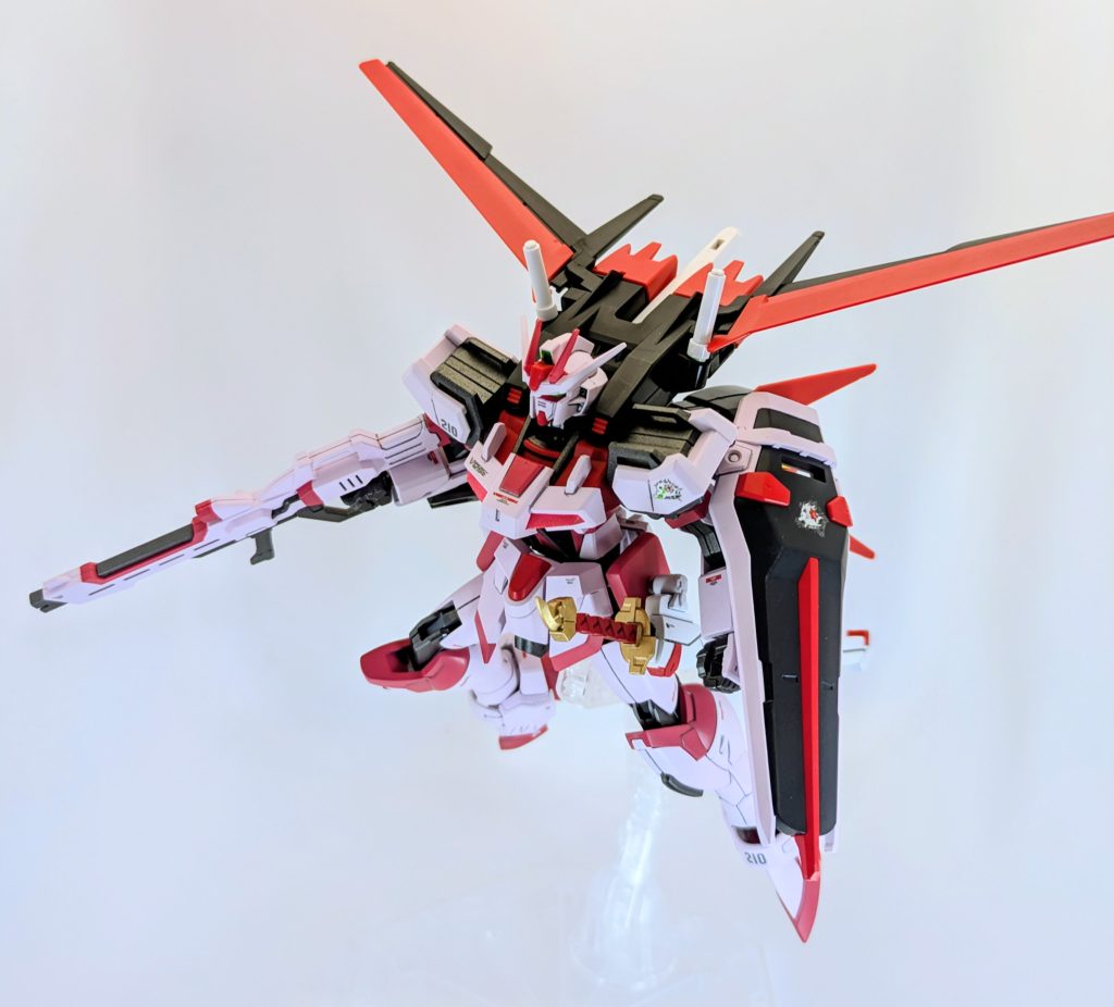 エールストライカーも装備させてみました。…なんかこっちの方が合ってる気が…