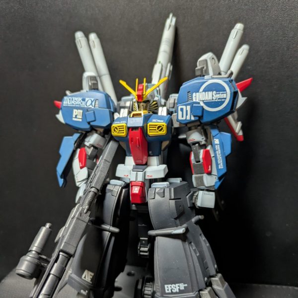 Sガンダム　ブースターユニット装着型