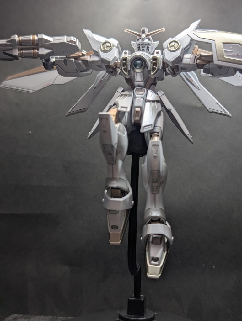 EGウイングガンダム　スノーホワイトっぽく–3枚目/制作者：yanyano