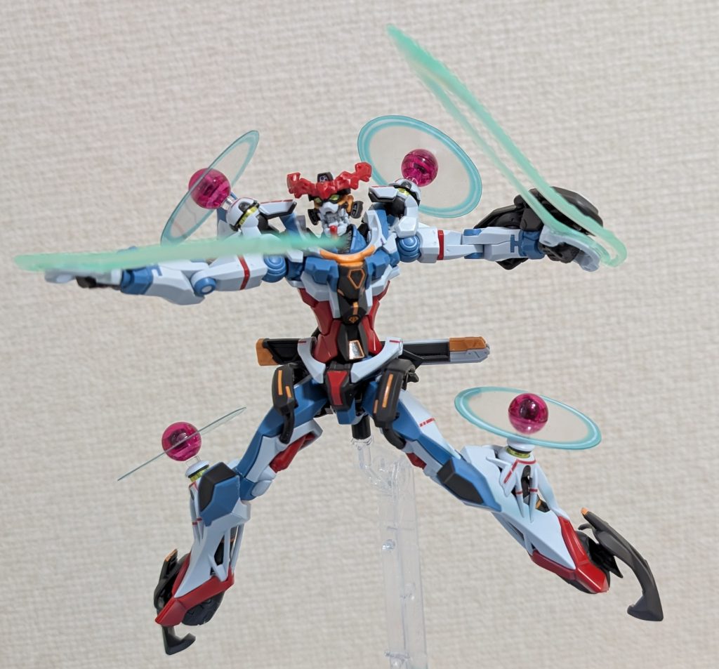 「進めば2つ」なビームサーベル二刀流！！