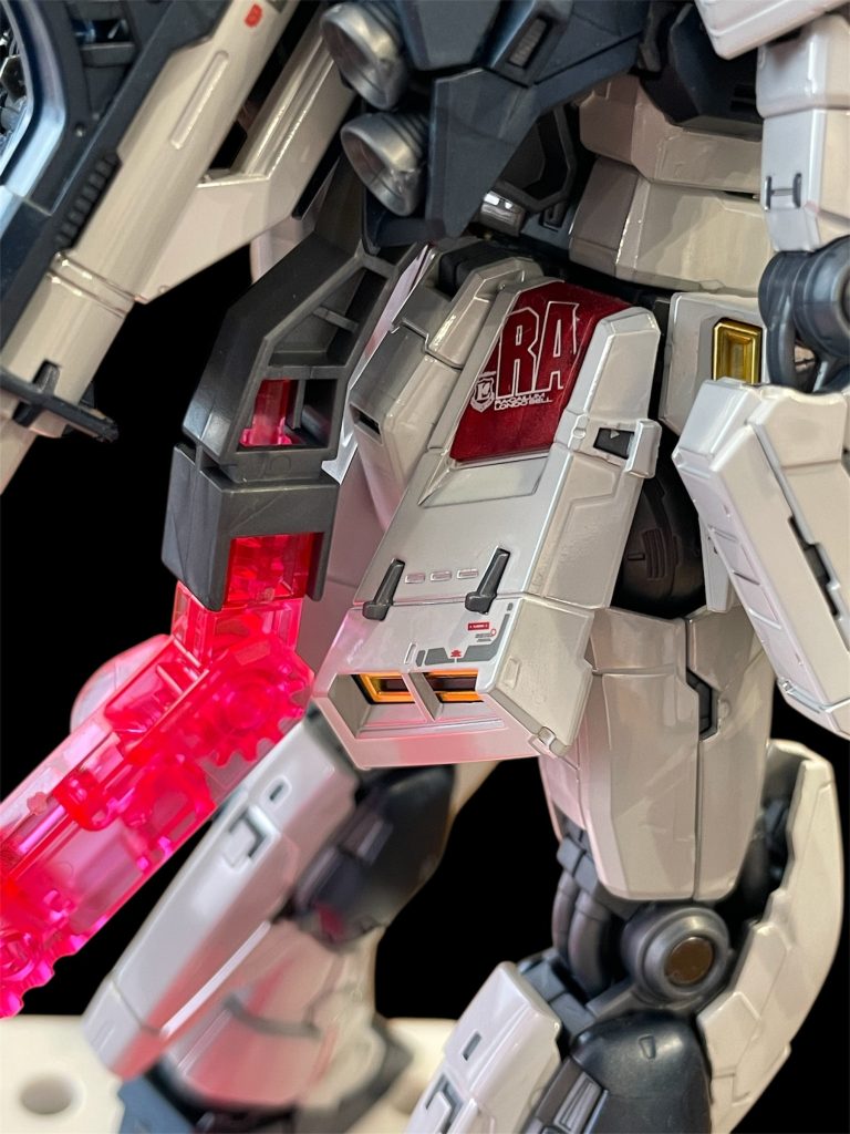 RG RX-93 ν Gundam–5枚目/制作者：おっしー
