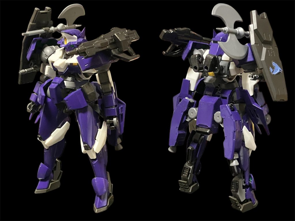 ラーグレイズ。レギンレイズ　アーレス仕様機を頭はプラ板、バックスラスターは腰に移動しバックには接続用も兼ねた小型に交換^_^レギンレイズとは全体パーツの8割が一緒で整備しやすい^_^