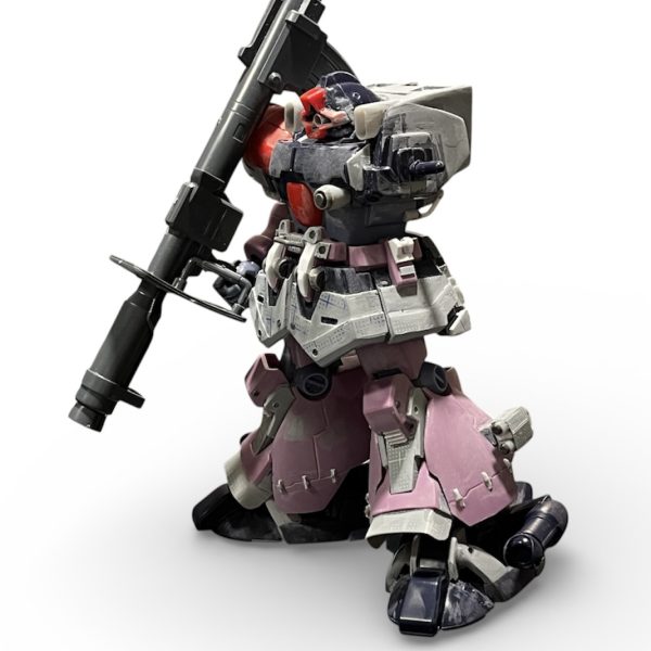 正月休み中にだいぶ進みました。結構カッコよくなったと思います。完成率90%位といった所でしょうか。うるさくならない様にバランスを取りながらもう少しディテールを作り込んで行きます。（4枚目）