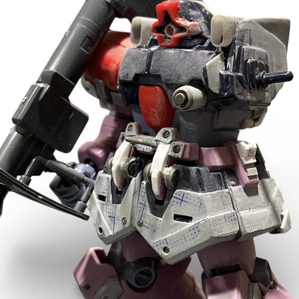 正月休み中にだいぶ進みました。結構カッコよくなったと思います。完成率90%位といった所でしょうか。うるさくならない様にバランスを取りながらもう少しディテールを作り込んで行きます。（5枚目）