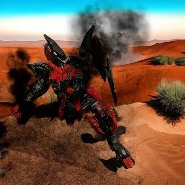 「活動停止。一端様子を見るが油断するな」「助かる・・・・しこたま玉をぶち込んでこれかよ💦」片腕を失い、片膝をつくベルゼバエル。「HQ、聞こえるか？話にあったヤツで間違いない。こちらもかなりの損害を被った。至急、増援を回してくれ」「特別休暇が欲しいぜ、たまらんよ💦」視線をバエルから外すレギンレイズ小隊。視線を外れたバエルの損傷箇所が・・・・「もう少し時間をずらしてから調査を開始する。全員、気を抜くな」「大丈夫ですよ、機体はまだしもパイロットはねぇ^_^」「戦場に油断を持ち込むな💢警戒をっ・・・」それが彼らの最後の言葉となった。一閃。その後、両断された機体が爆発。「「「なっ💦」」」その次の瞬間、新しく生えた物々しい💪の目玉から閃光・・・〜〜10分後〜〜「HQ！HQ‼️至急増援をくれっ💦早く、早くっ💦」ウ・・・ウオォオーーーンッ‼️再び目覚めた意識には先程打って変わったマダラ色。今、狂気が溢れた・・・・（2枚目）