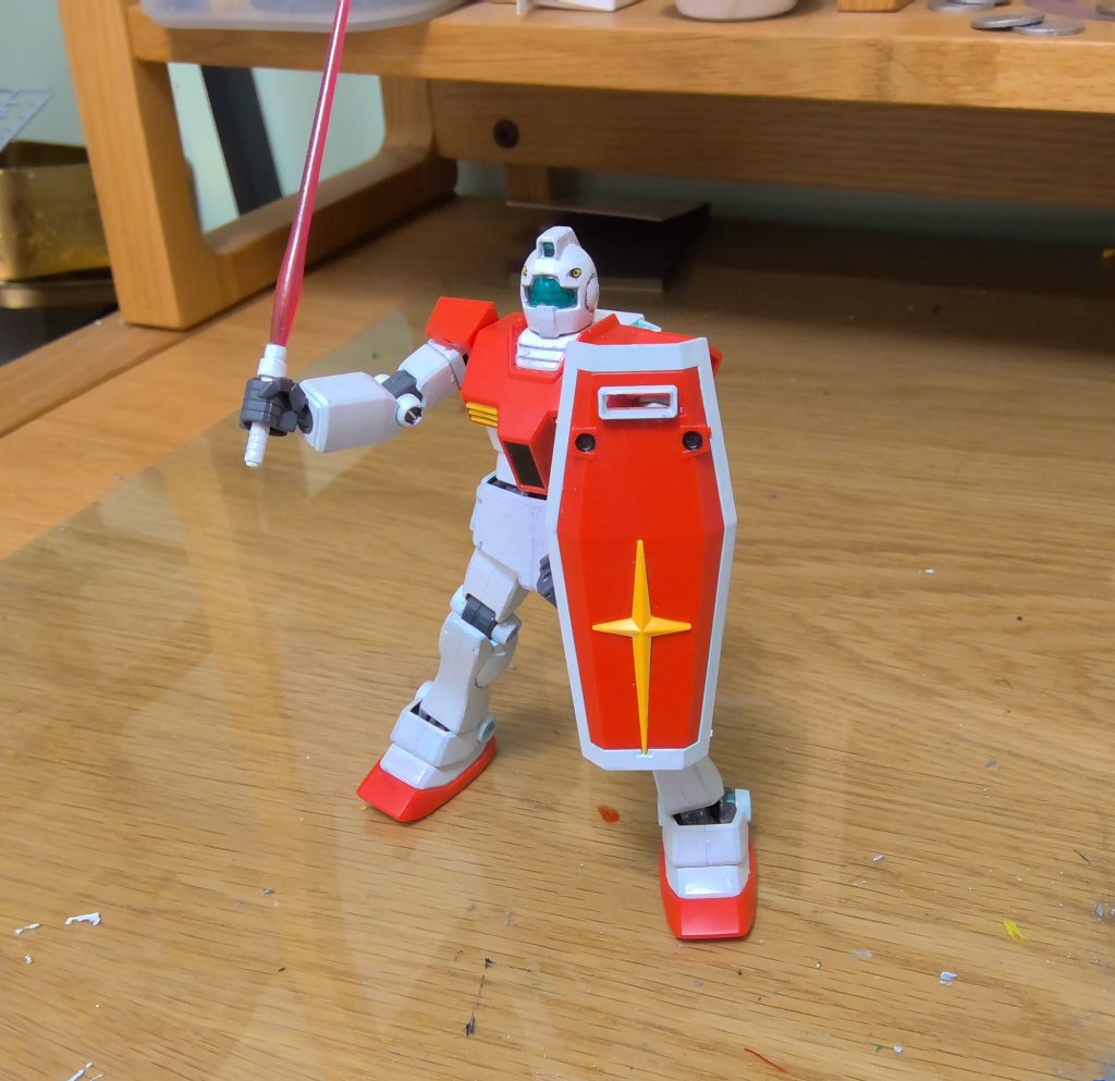 ビームサーベルを装備させて