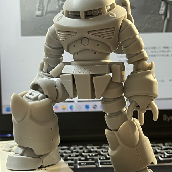 男前ポーズ！で自立姿公開。外形はイイけどただ…保持力上げの為関節構成をプチ変更します。多分後は完成品にて公開になりまーす。('ω')ノ（2枚目）