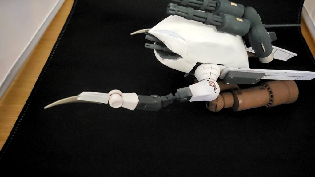 ジークアクス版ザクレロ–4枚目/制作者：丸山，