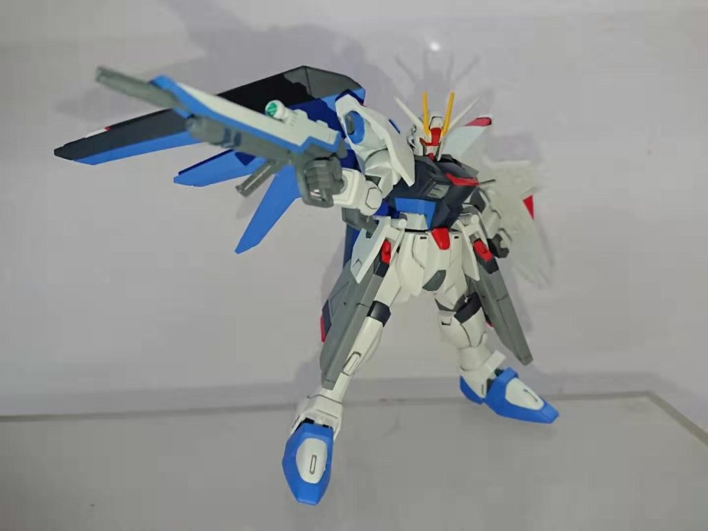 HG•フリーダムガンダム