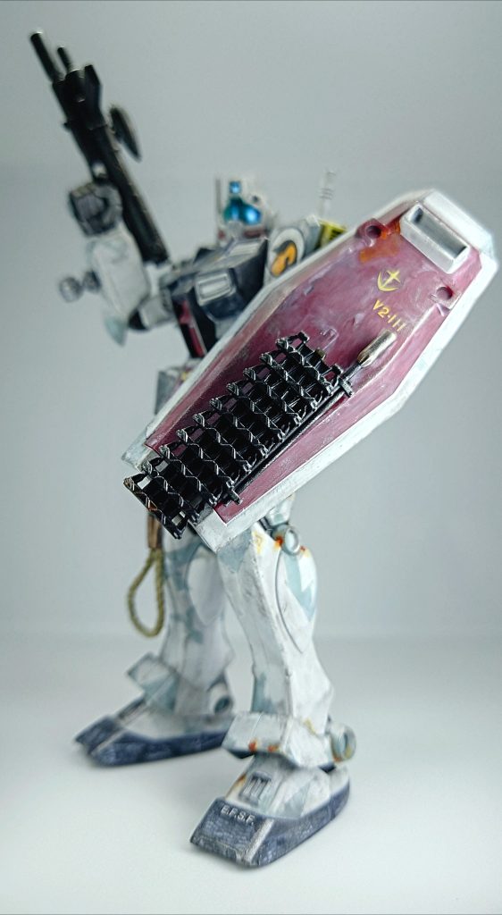 やっぱり、ジム寒冷地仕様はカッコ良いなぁ♫&nbsp;好きなMSは作っているだけで楽しい！出来栄えは二の次ですヨ（笑）