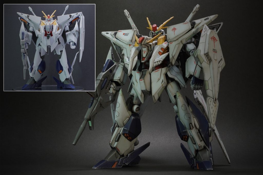 仮組みとの比較。 やはり白が目立つので、白をどう生かすか?というポイントがクスィーのウェザリングや塗装では重要だと思います。