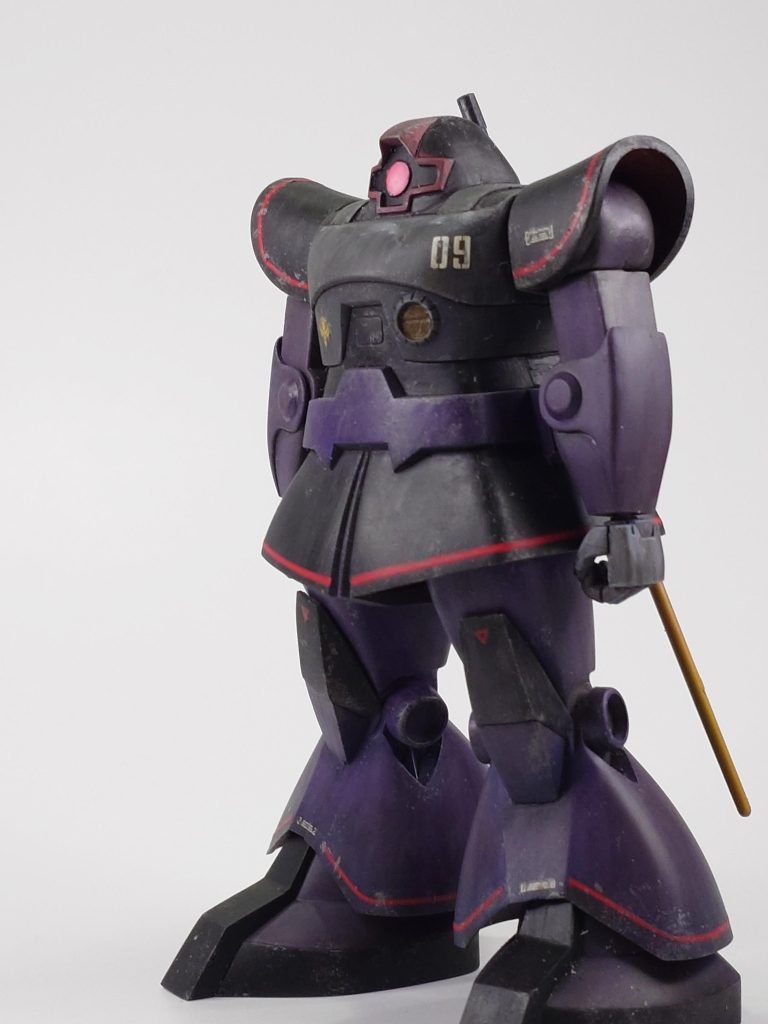 新年初プラモは1/144 旧キット ドムをアクリジョンの筆塗りで仕上げました 関節周りを弄っただけですが「ドムに外れ無し」「旧キットは関節のタイミングを弄るだけで化ける」は本当ですね