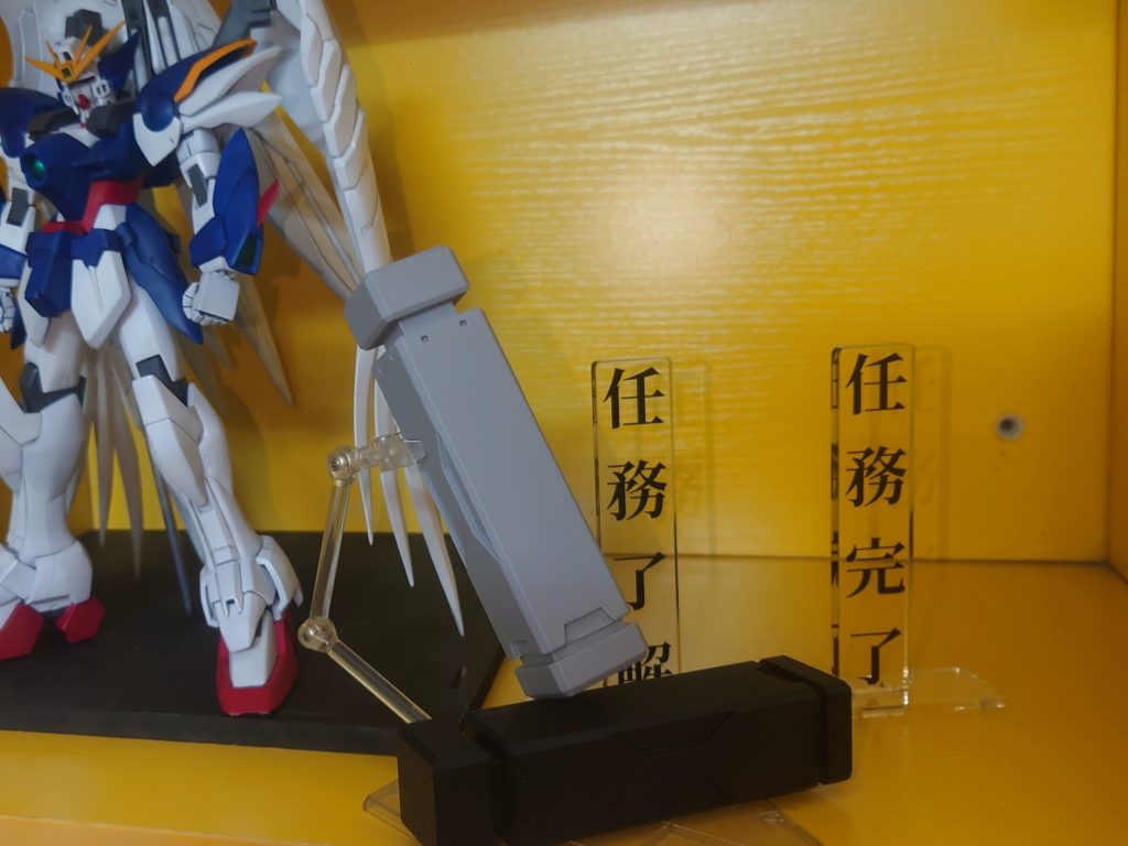 1/1•任務了解•自爆スイッチ(白/特別篇/漫画版)–2枚目/制作者：risuisei