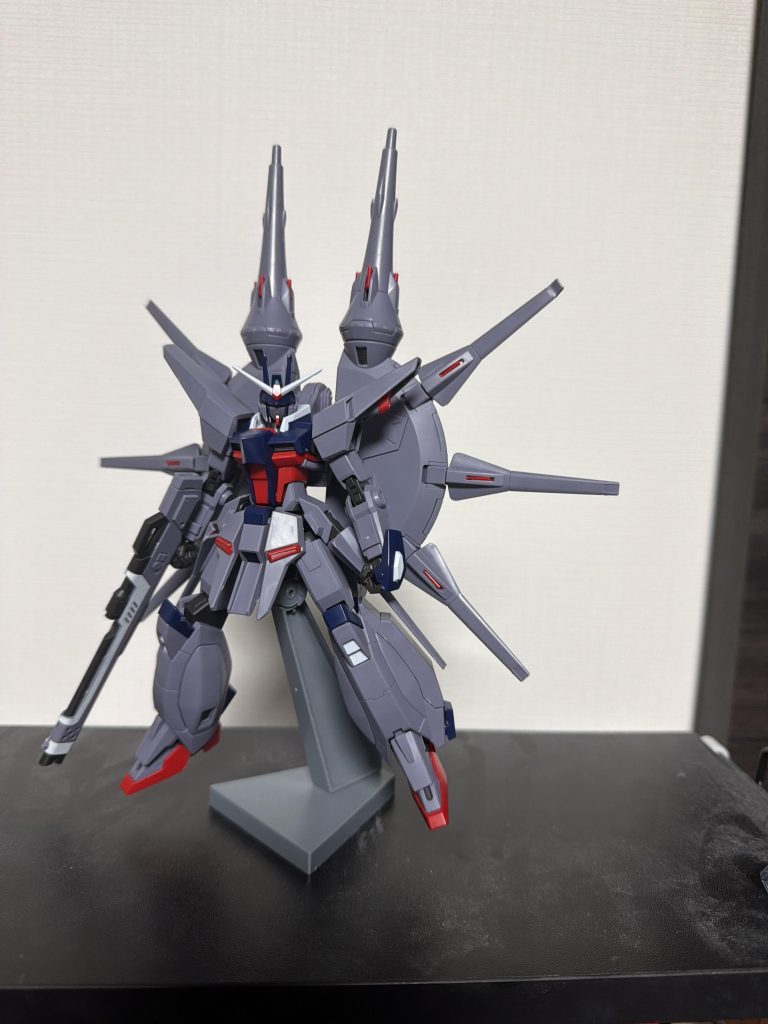 次は陸戦型ガンダムでも投稿します！