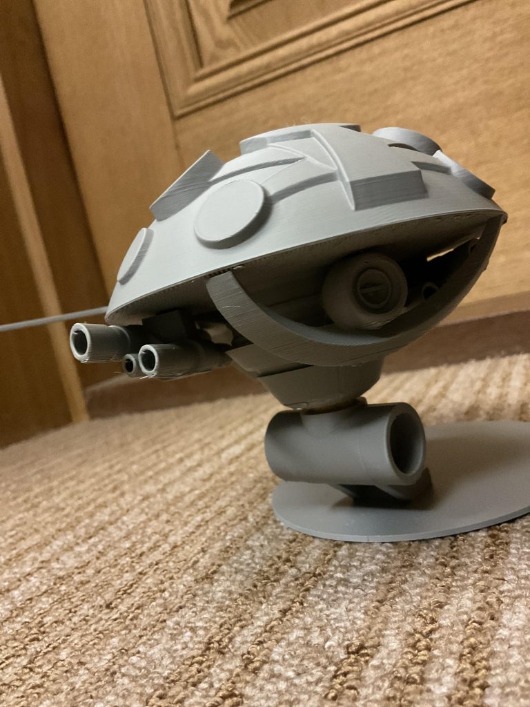 ミサイル部分も稼働します。原作は稼働しないかな？多分。