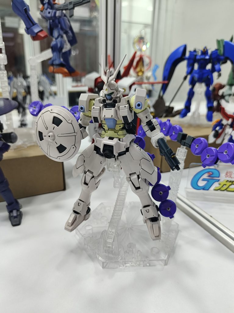 ROBOT魂×HGAC•ヴァイエイト•シュイヴァン