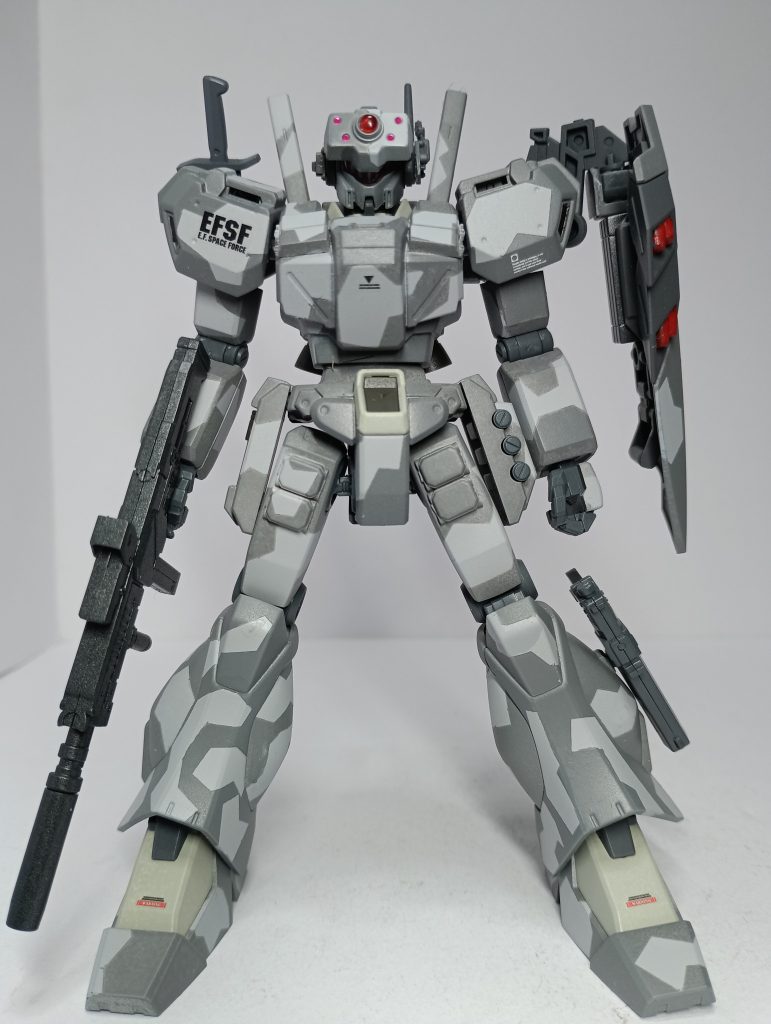 ジェガン・コンロイ機をベースに作成。主な改造点は、武装をジェスタの物に変更。胸・腿に装甲の追加。腰の延長。腕の幅詰めを行っています。