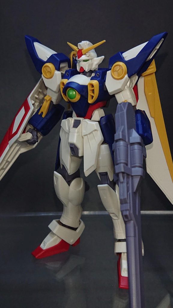 作品名：EGウイングガンダム【素組】<p>EGのウイングガンダムが購入できたので、早速組んでみました💡ちゃんとしたバート形態に可変できないのは少し残念なポイントですが、可動域とパーツ分割はかなり良い感じですし、何よりEGの機体が増えるのが嬉しいですねｗ個体差なの [&hellip;]</p>
