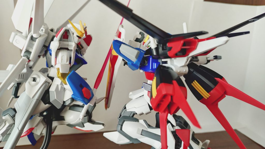 同じストライク系列の機体とのバトル