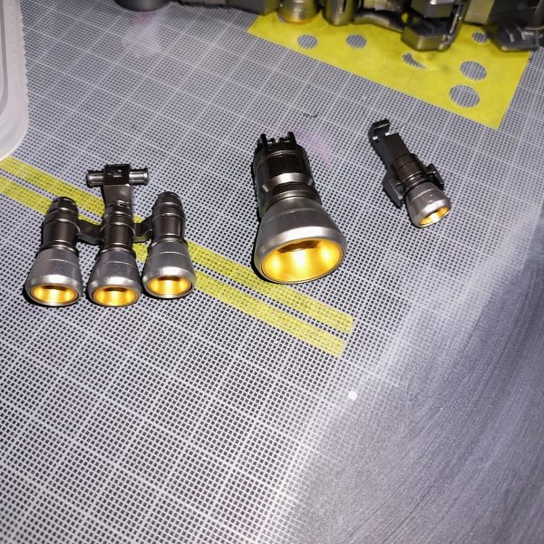 右足の内部フレーム塗装完了！（3枚目）